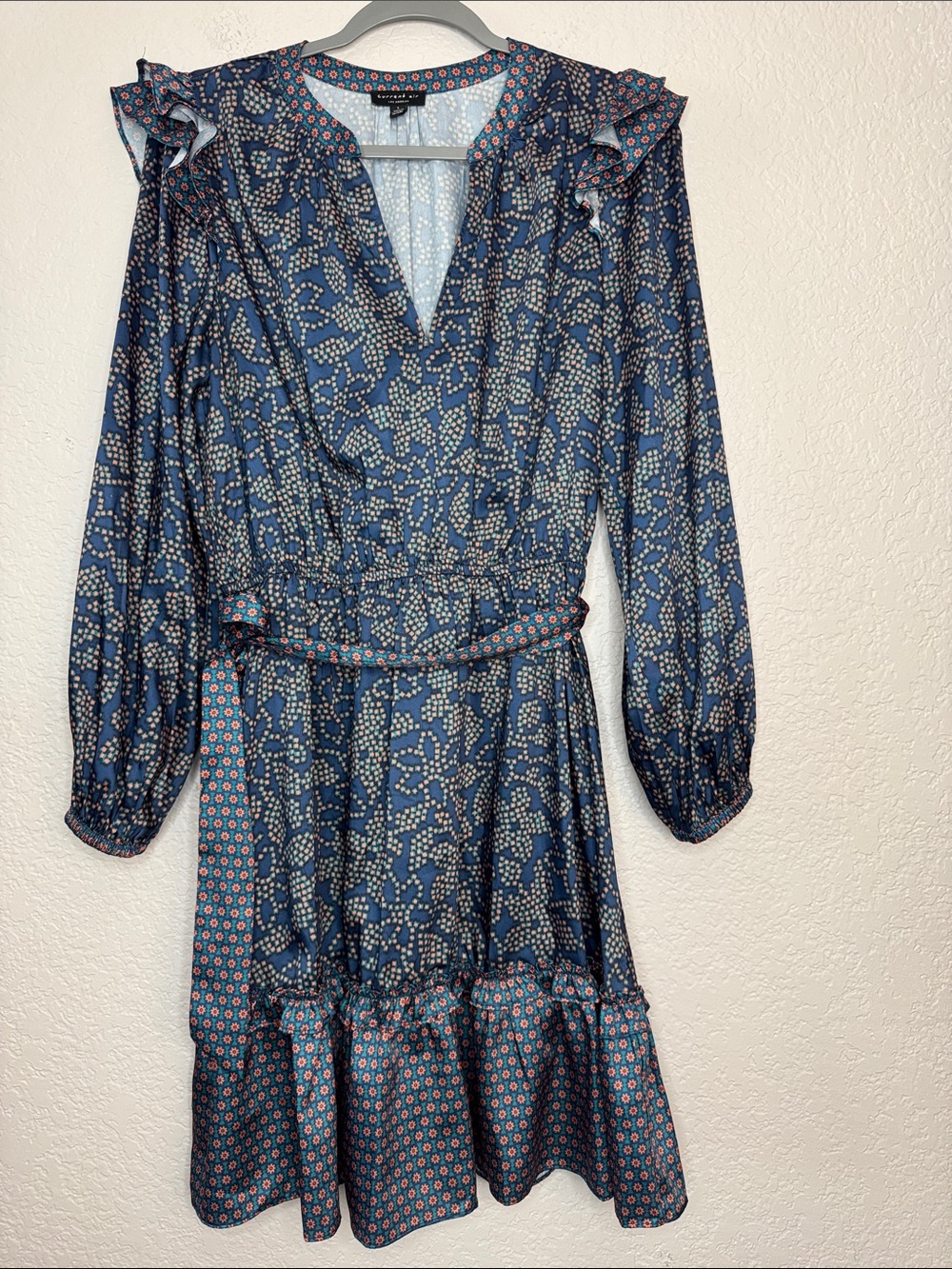 NEW Current Air Navy Tie Waist Multi Pattern Knee Length Mini Dress Large - Picture 2 of 7